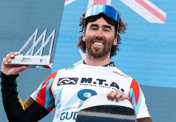 Cameron Bolton, atleta de snowboard