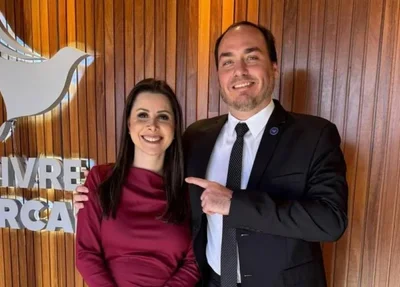 Carol de Toni e Carlos Bolsonaro