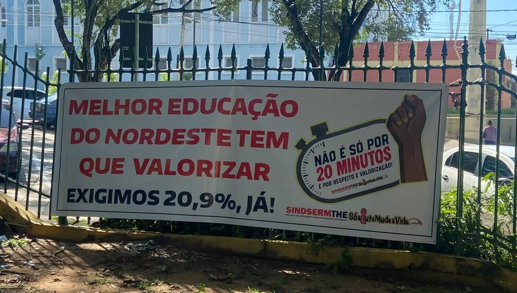 Cartaz com reivindicação
