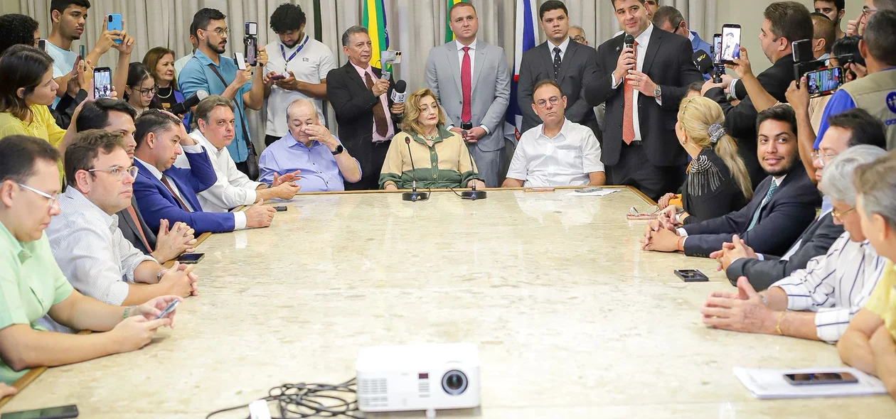 Cerimônia de posse de Luís André na SEMAI