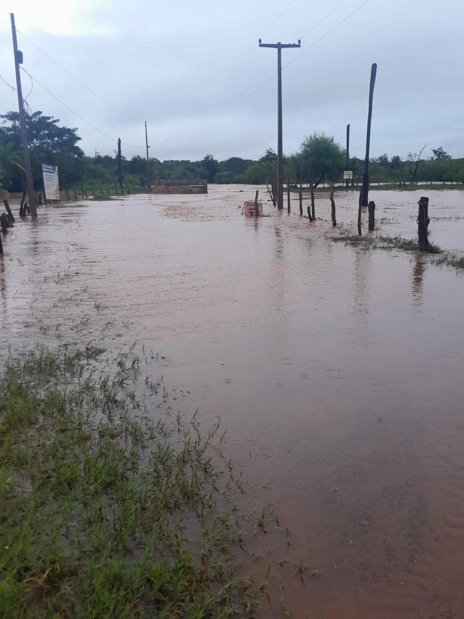 Cidade de Corrente após a chuva