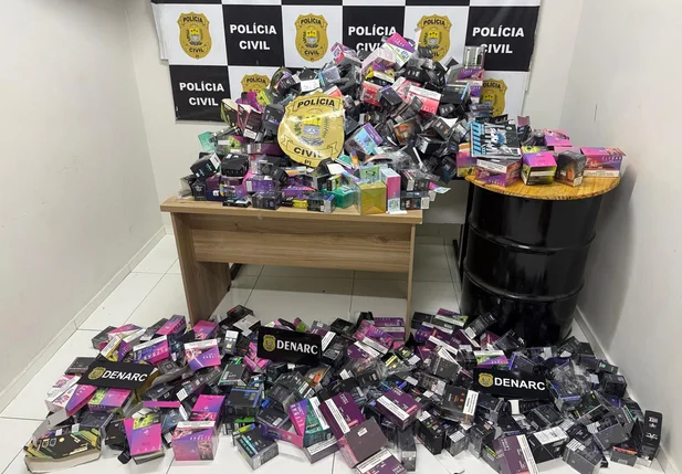 Cigarros eletrônicos apreendidos pelo DENARC