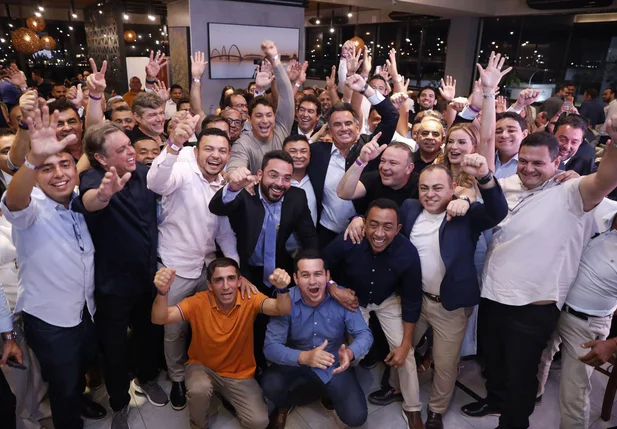 Ciro Nogueira se reúne com prefeitos piauienses em Brasília