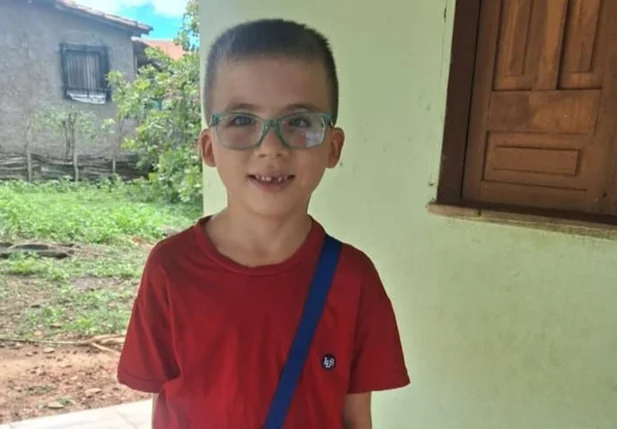 Criança de 7 anos morre após ser atingida por raio em Joaquim Pires