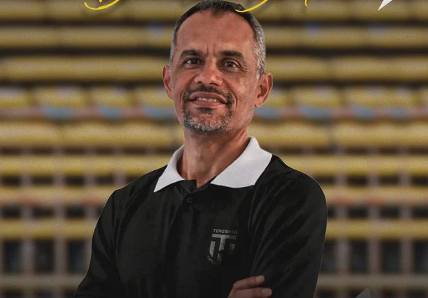 Danilo Brito, técnico do Teresina