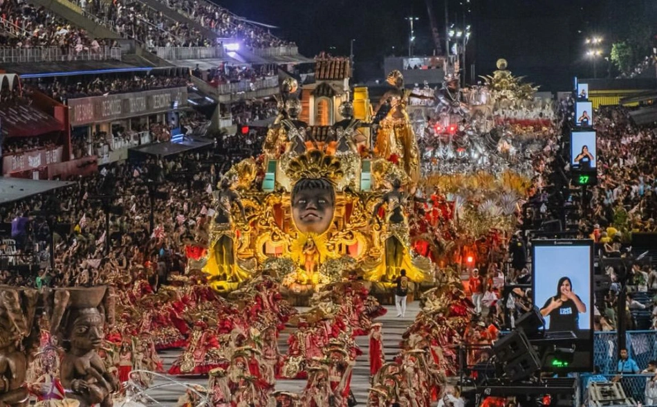 Desfile da escola União de Maricá