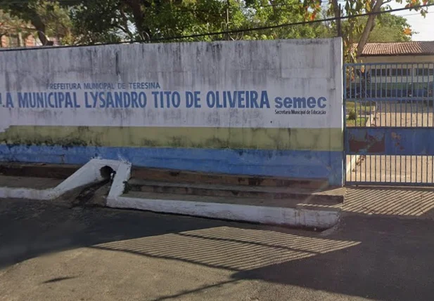 Escola Municipal Lysandro Tito de Oliveira