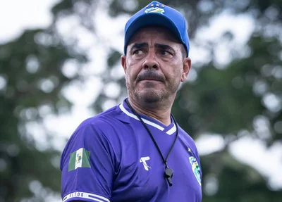 Evandro Guimarães, técnico do Altos