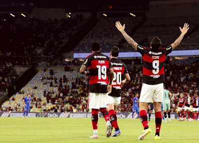 Flamengo goleia Sampaio Corrêa no Carioca