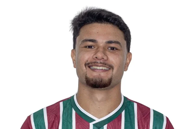 Fluminense-PI anuncia contratação de zagueiro ex Botafogo-PB para sequência do Estadual