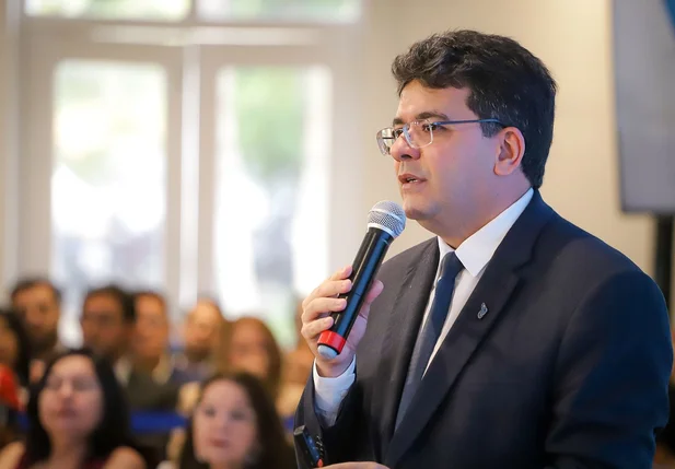 Governador Rafael Fonteles