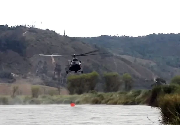 Helicóptero da Força Aérea do Peru