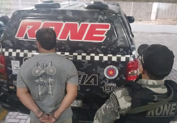 Homem foi preso pelas equipes do BPRone na Avenida Maranhão