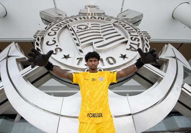 Hugo Souza, goleiro do Corinthians