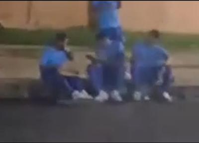 Jogadores do Parnahyba são vistos comendo na calçada do estádio após rebaixamento