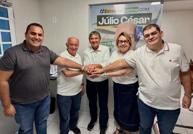 Júlio César reúne grupo político com Wellington Dias