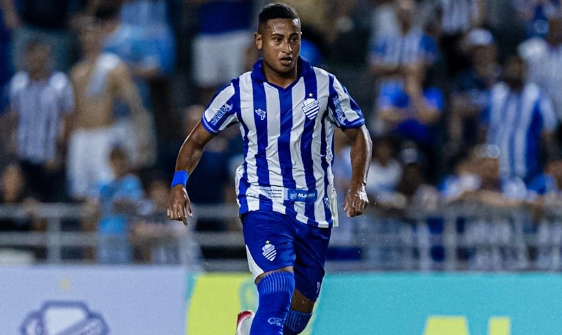 Luquinhas, novo atacante do Atlético Piauiense