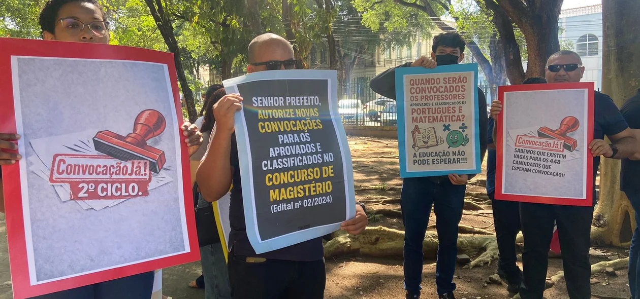 Manifestação dos professores no Centro de Teresina