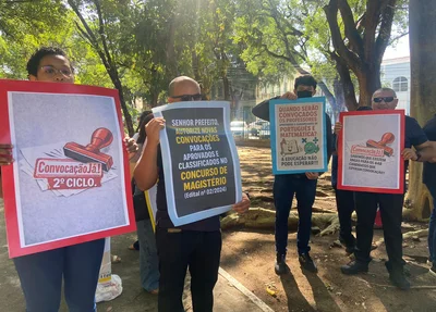Manifestação dos professores no Centro de Teresina