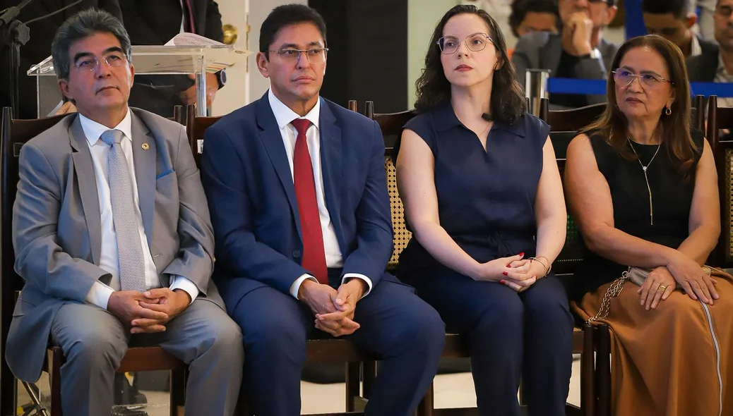 Membros de órgaõs do Governo do Estado