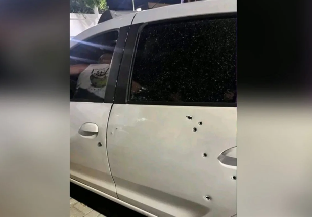 Menina de 10 anos é morta a tiros dentro de carro no Rio de Janeiro