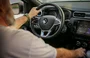 Motorista ao volante
