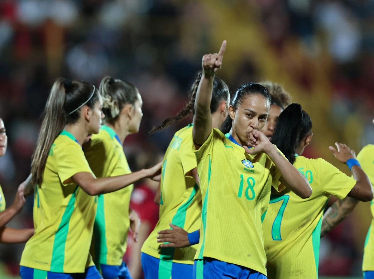 Piauiense Adriana fez um dos gols