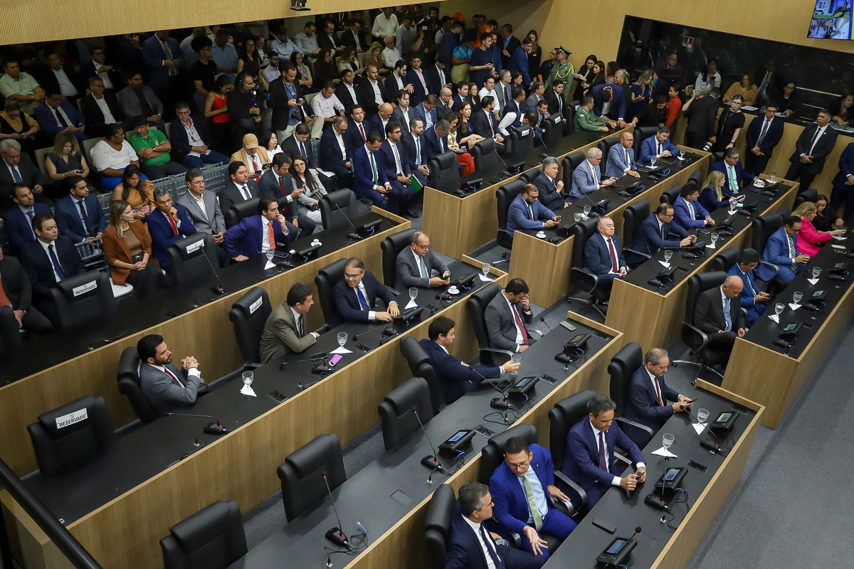 Plenário da Alepi
