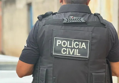 Polícia Civil no local