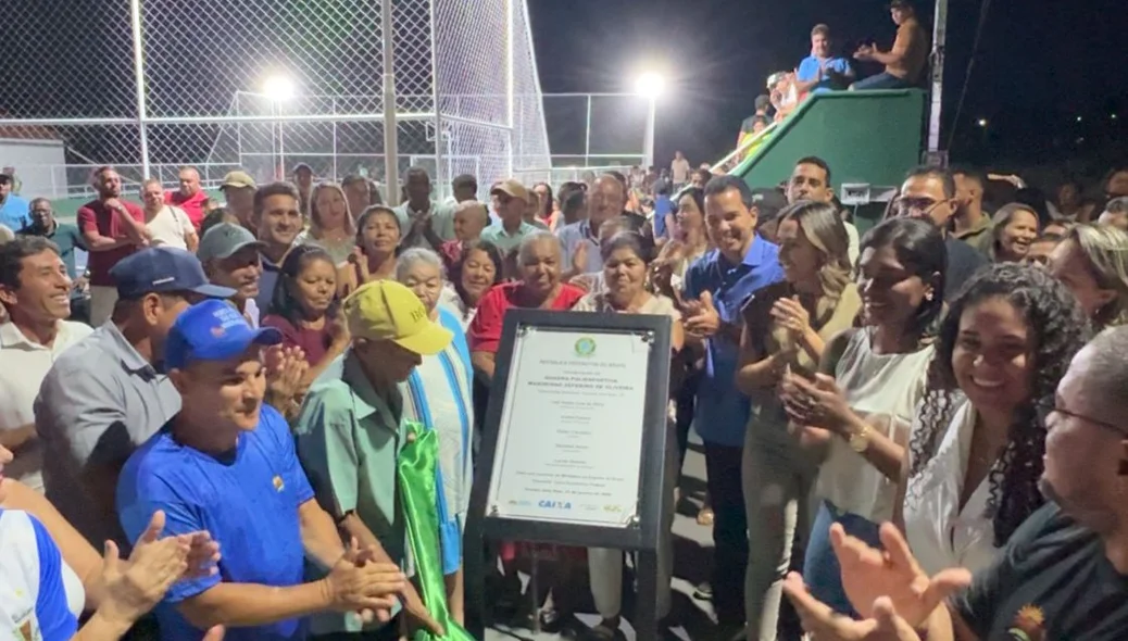 Prefeito inaugurou a obra