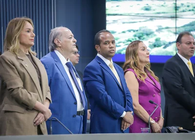 Prefeito Sílvio Mendes e vereadores