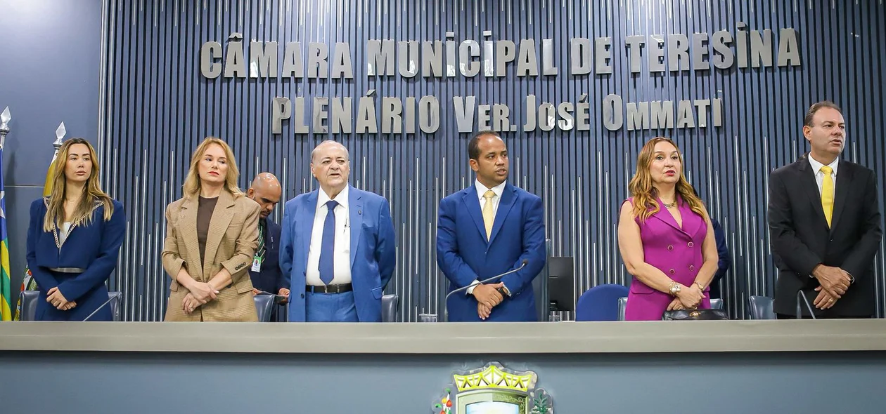Prefeito Sílvio Mendes na Câmara Municipal