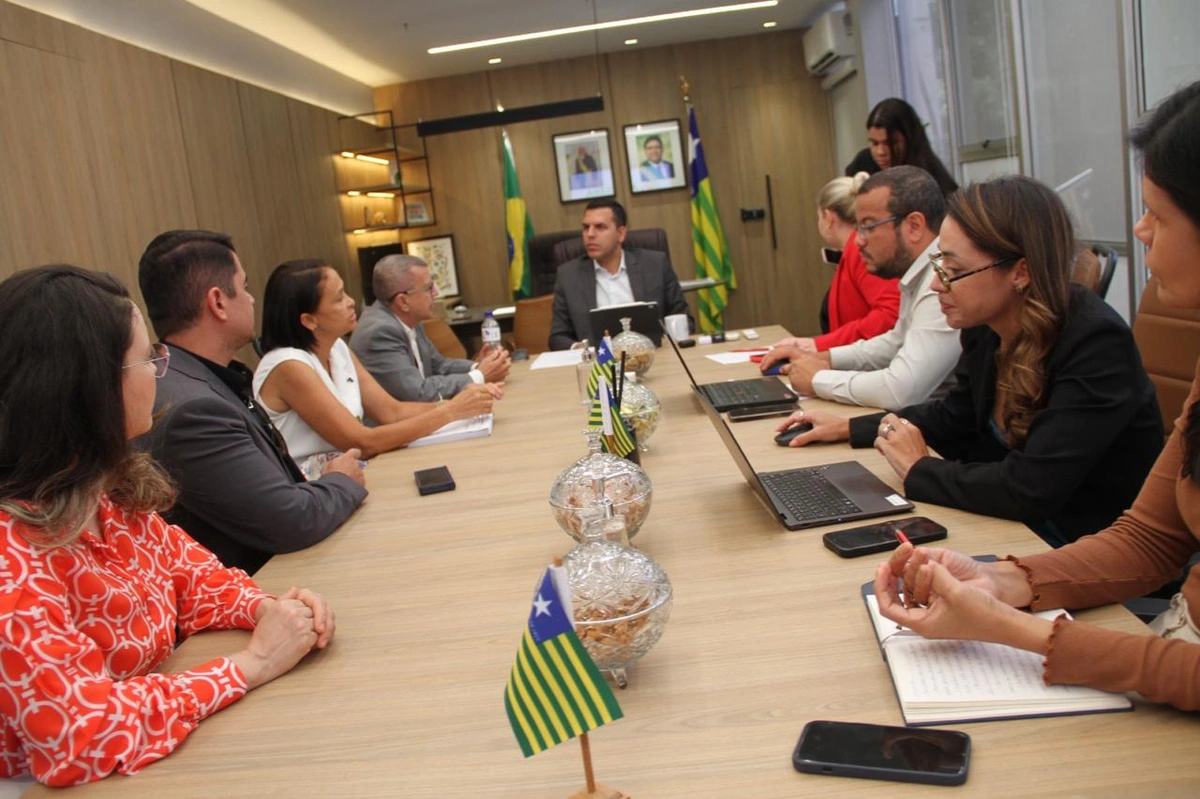 Prefeitura de Francinópolis fecha parcerias