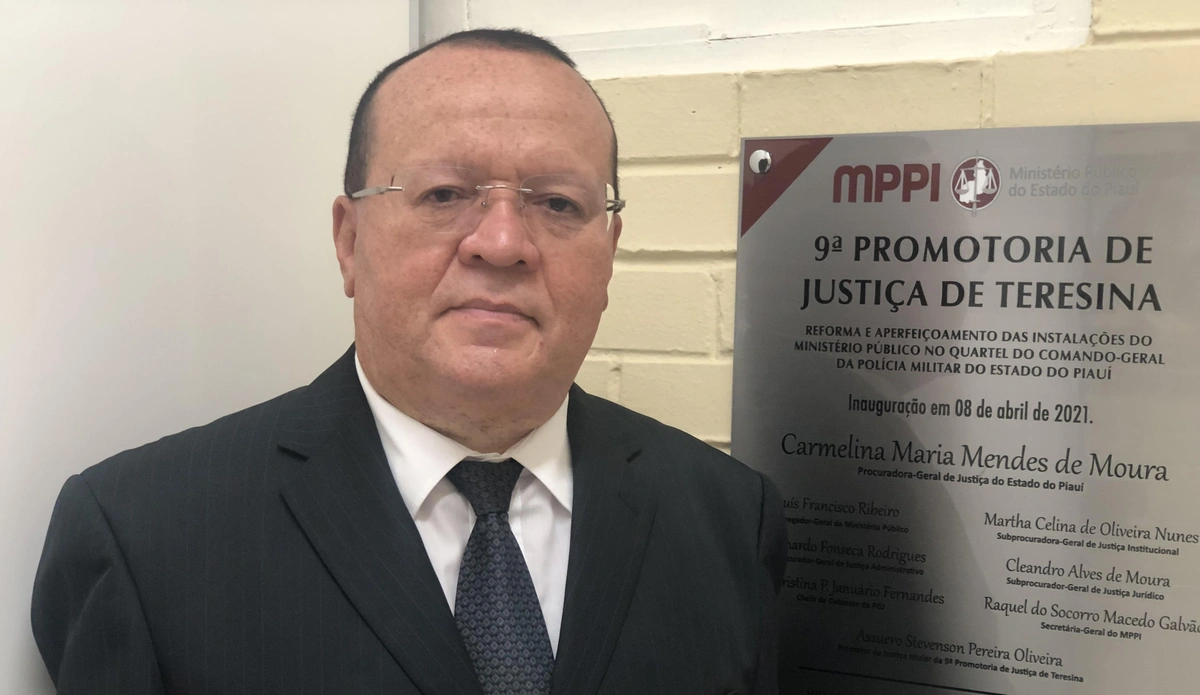 Promotor de Justiça Militar, Assuero Stevenson
