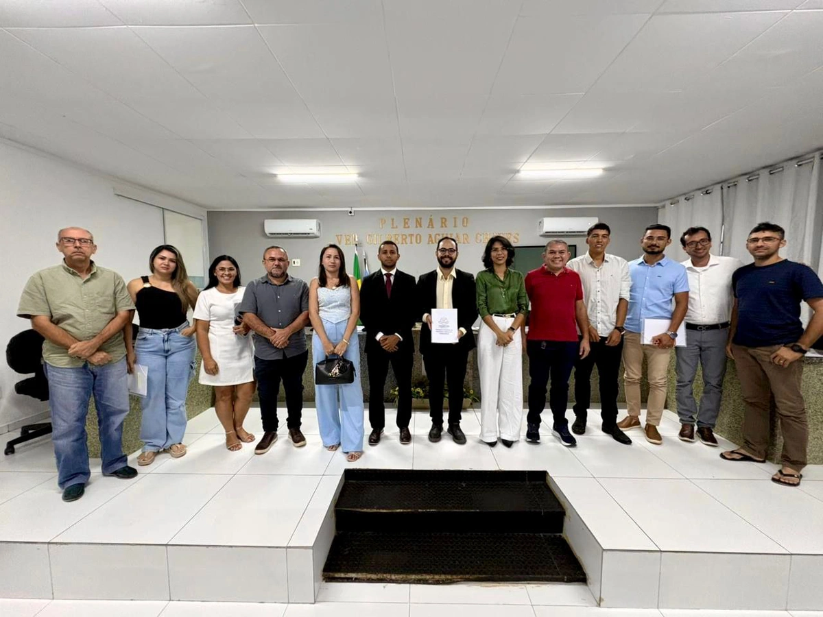 Reunião define conselho em Esperantina