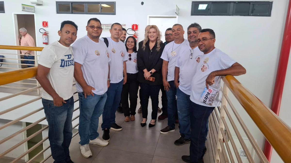 Samantha Cavalca parabeniza prefeito Sílvio Mendes e critica sindicato
