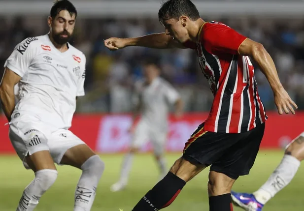 Santos e São Paulo empatam no Brasileirão