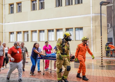 Simulação de incêndio no HGV