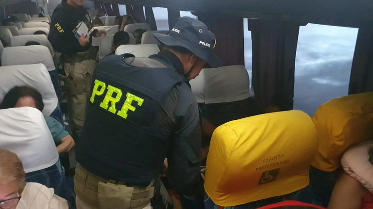 Suspeito de importunação sexual dentro de ônibus foi preso