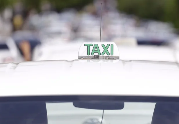 Taxi