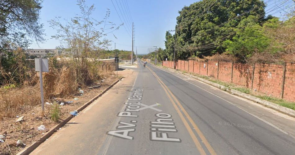 Trecho da Avenida Camilo Filho é interditado para obras da Águas de Teresina
