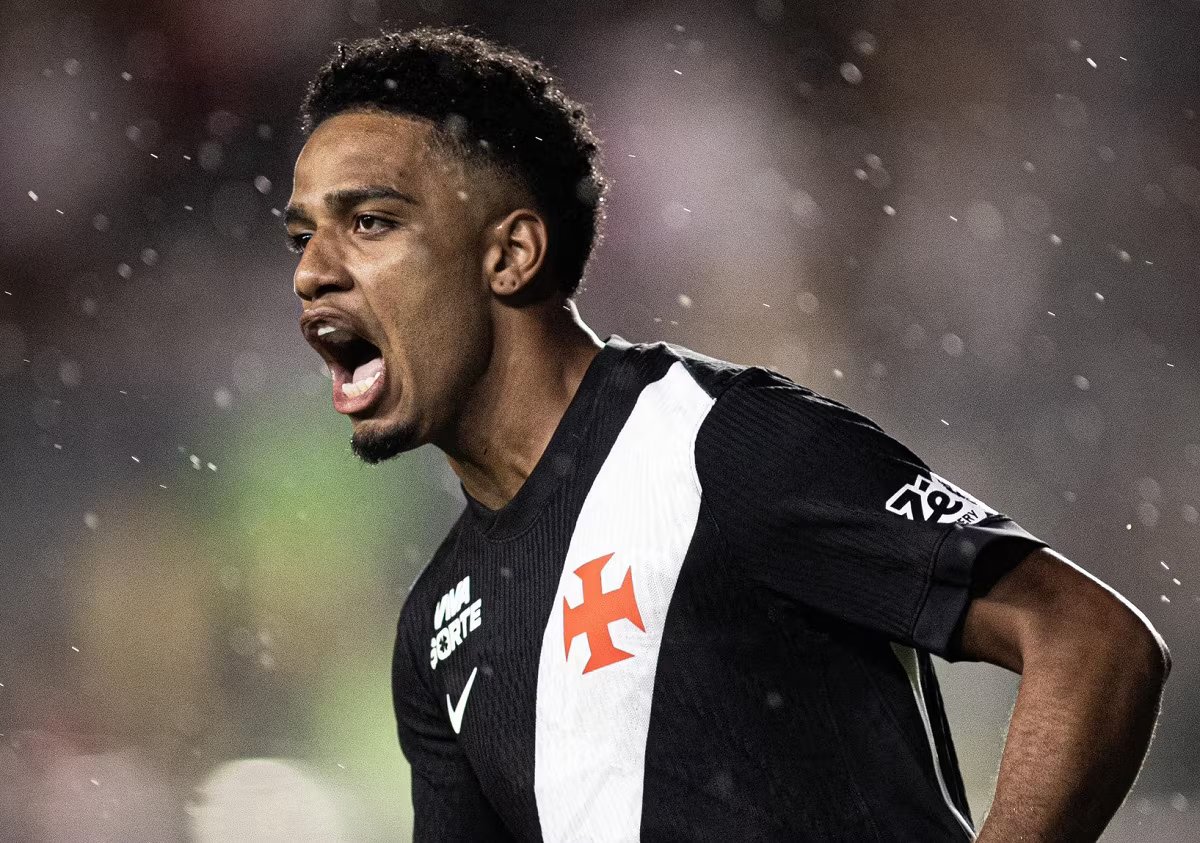 Vasco vence Botafogo no Carioca