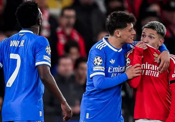 Vinicius Júnior é vitima de racismo em jogo contra o Benfica