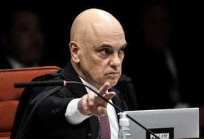 Ministro Alexandre de Moraes faz críticas a inquéritos baseados em notícias vazadas à imprensa