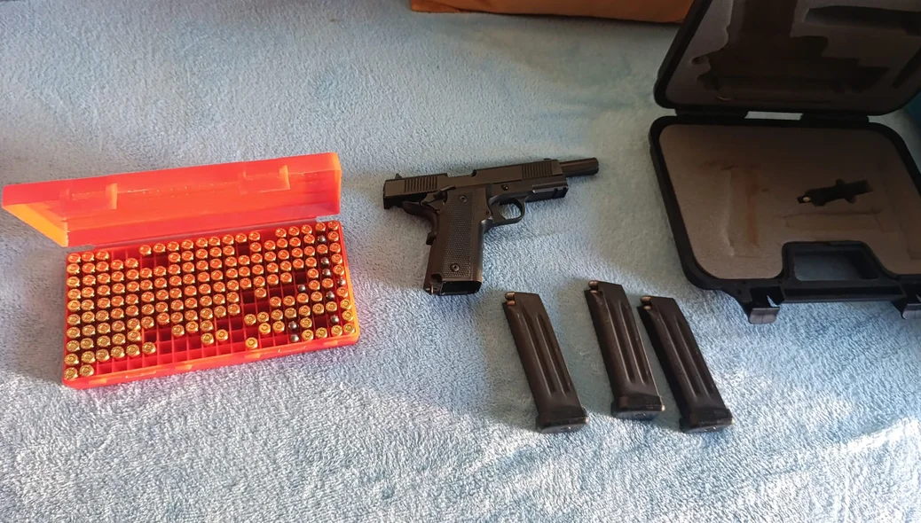 Arma de fogo e munições