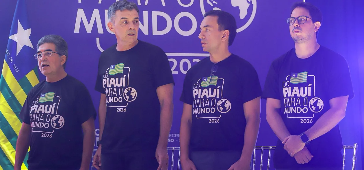 Autoridades na solenidade