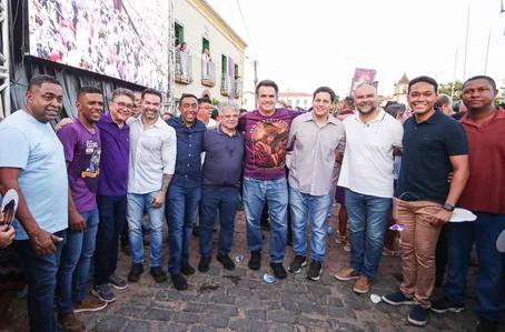 Autoridades participaram do evento religioso