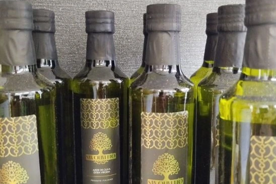 Azeite de oliva extra virgem da marca San Olivetto