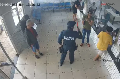 Briga entre PM e caminhoneiro
