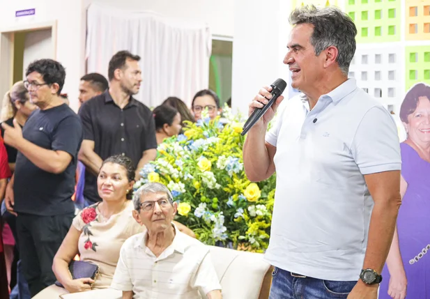 Ciro Nogueira participa da inauguração de creche